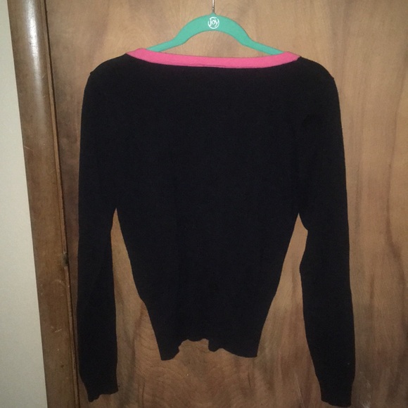 Button up sweater - Picture 2 of 2